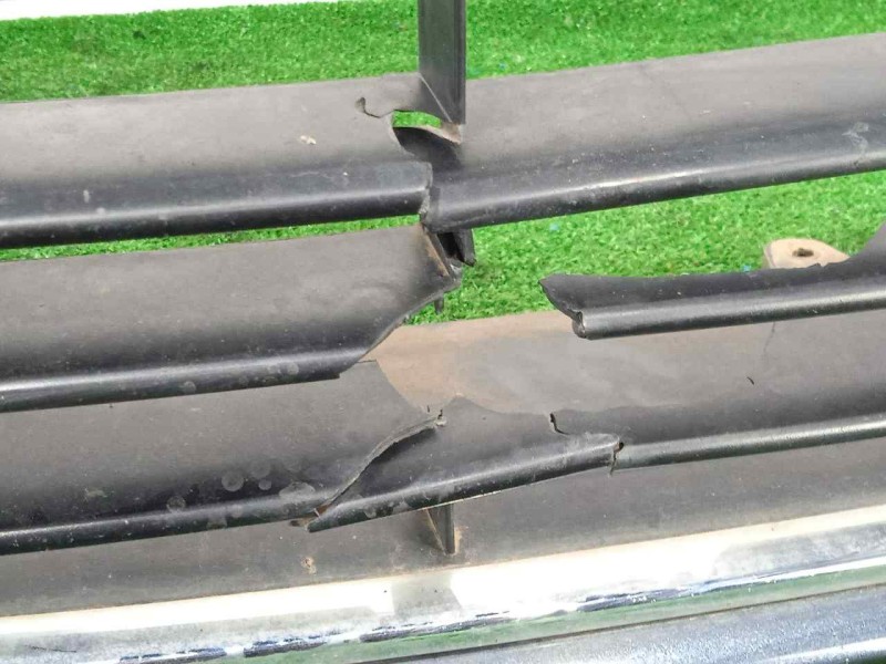 Recambio de paragolpes delantero para volkswagen jetta (1k2) 2.0 tdi referencia OEM IAM 1K0805903B  