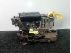 Recambio de cerradura puerta trasera izquierda para dacia duster 1.5 dci diesel fap cat referencia OEM IAM    2