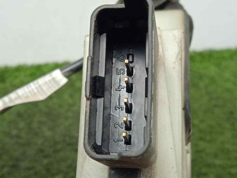 Recambio de cerradura puerta trasera derecha para peugeot 208 1.4 hdi fap referencia OEM IAM 45087185 5.PINES 