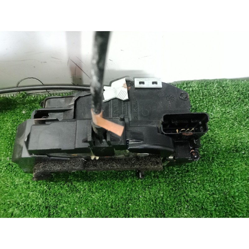 Recambio de cerradura puerta trasera izquierda para renault kadjar 1.5 dci diesel fap energy referencia OEM IAM   