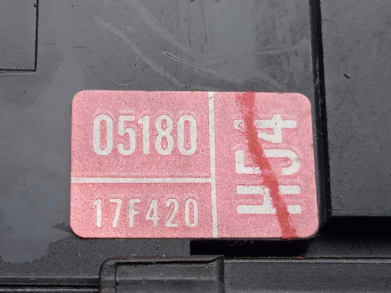 Recambio de mando limpia para toyota avensis (t27) 2.2 d-4d cat referencia OEM IAM 8465205180-0518017F420  