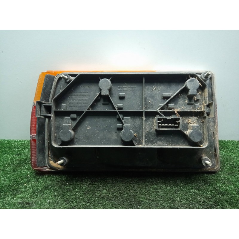 Recambio de piloto trasero derecho para seat malaga 1.2 referencia OEM IAM   