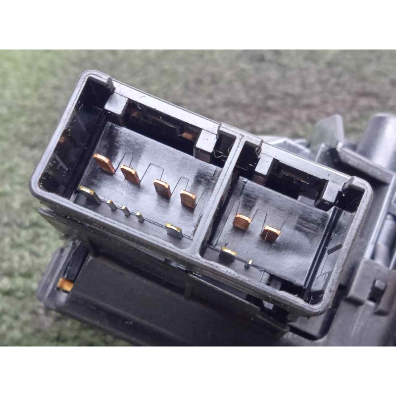 Recambio de mando limpia para toyota avensis (t27) 2.2 d-4d cat referencia OEM IAM 8465205180-0518017F420  