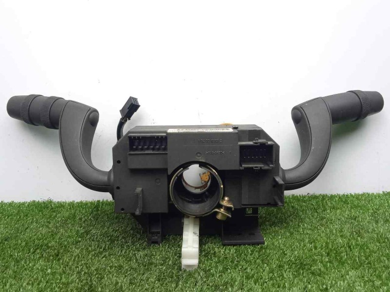 Recambio de mando luces para fiat idea (135) 1.3 jtd cat referencia OEM IAM 7354009340 MANDO.DOBLE 
