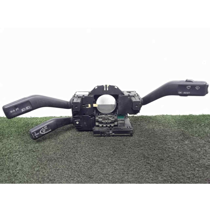 Recambio de mando luces para volkswagen passat berlina (3c2) 2.0 tdi referencia OEM IAM 3C5953513C-3C5953507C MANDO.DOBLE 