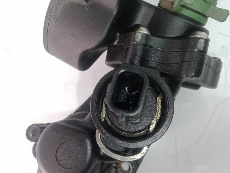 Recambio de termostato para renault megane iii berlina 5 p 1.5 dci diesel fap referencia OEM IAM 110608431R  