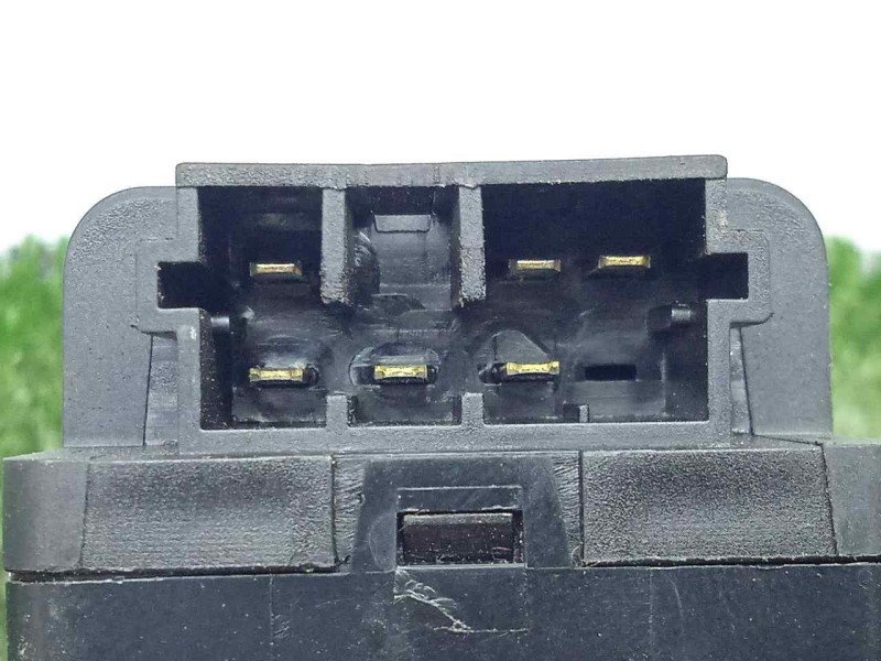 Recambio de mando elevalunas delantero izquierdo para peugeot 206 berlina 1.4 referencia OEM IAM  2.BOTONES 