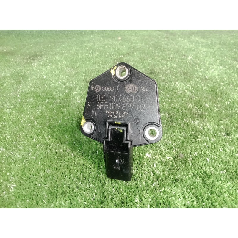 Recambio de sensor para seat leon (1p1) 1.6 tdi referencia OEM IAM 03C907660G-6PR00962902 HELLA 3.PINES