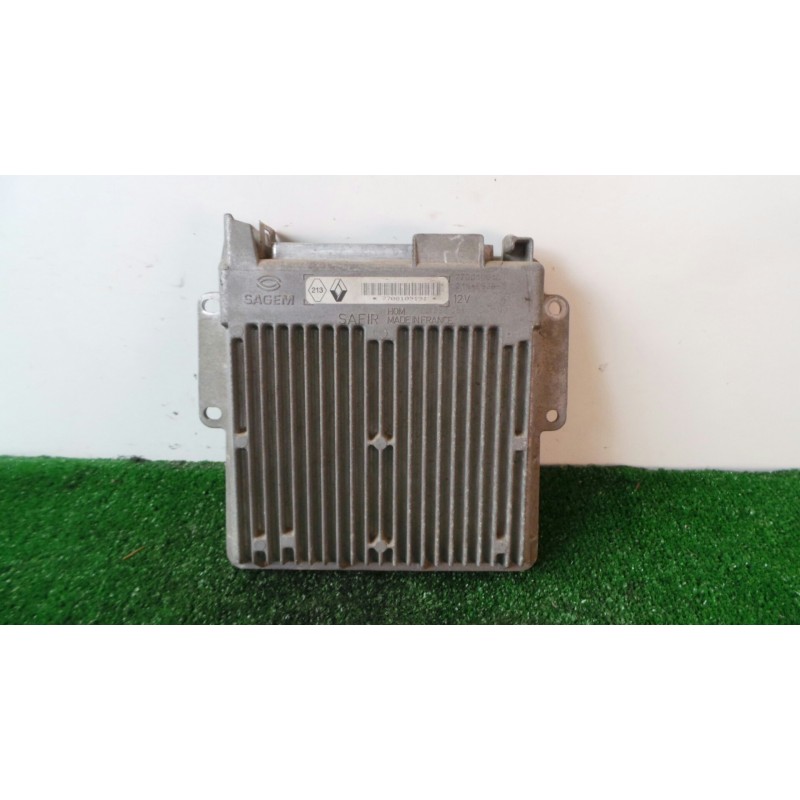 Recambio de centralita motor uce para renault kangoo (f/kc0) 1.2 referencia OEM IAM 7700109191-216496288  SAGEM