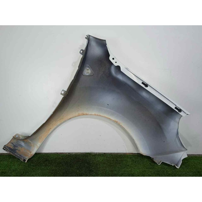 Recambio de aleta delantera izquierda para renault kangoo 1.5 dci diesel cat referencia OEM IAM 631011587R BLANCO 