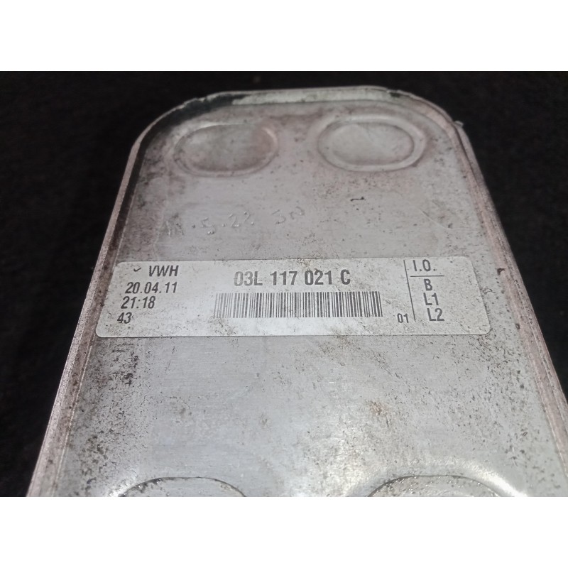 Recambio de enfriador aceite motor para seat leon (1p1) 1.6 tdi referencia OEM IAM 03L117021C  