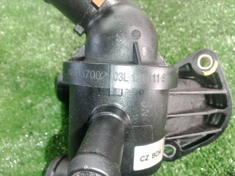 Recambio de termostato para seat leon (1p1) 1.6 tdi referencia OEM IAM 03L121111S-W9937002  