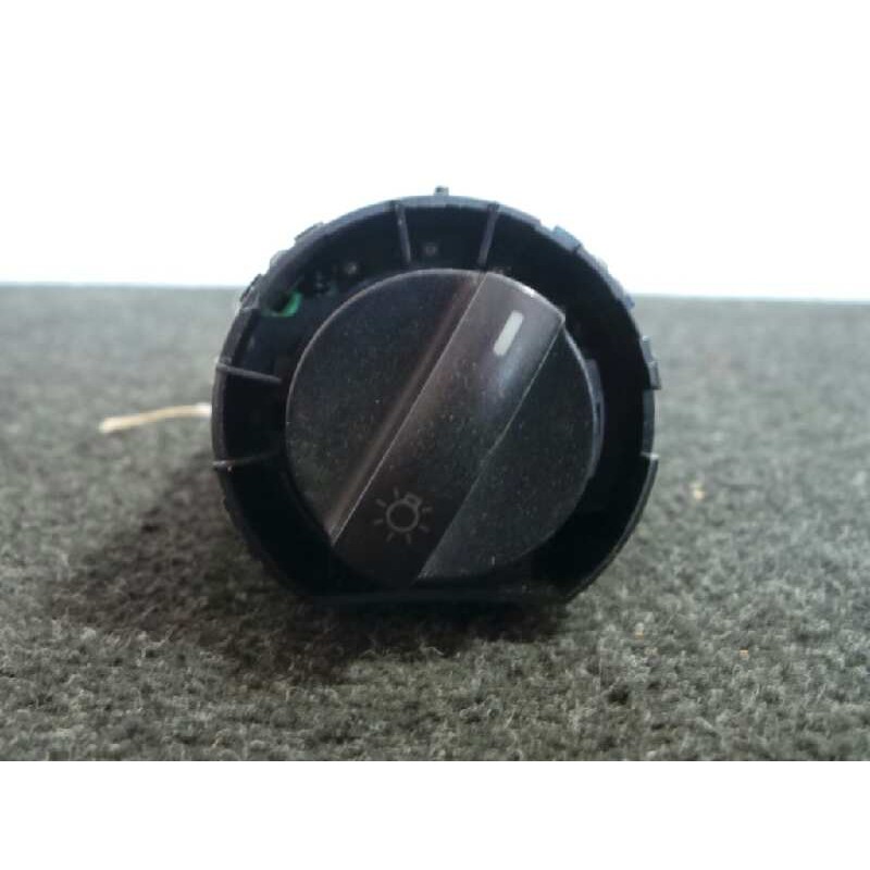 Recambio de interruptor luces para volkswagen polo (9n1) 1.4 16v referencia OEM IAM 6Q0941531B 1.NIEBLA 