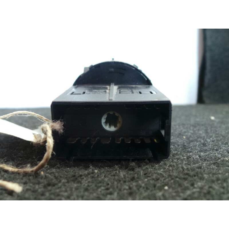 Recambio de interruptor luces para volkswagen polo (9n1) 1.4 16v referencia OEM IAM 6Q0941531B 1.NIEBLA 