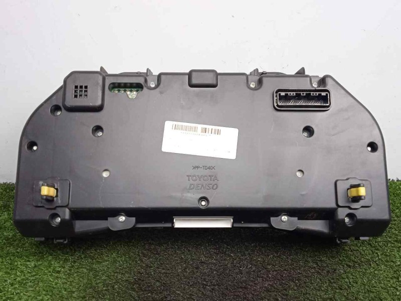 Recambio de cuadro instrumentos para toyota avensis (t27) 2.2 d-4d cat referencia OEM IAM MB2574707791-8380005N30  