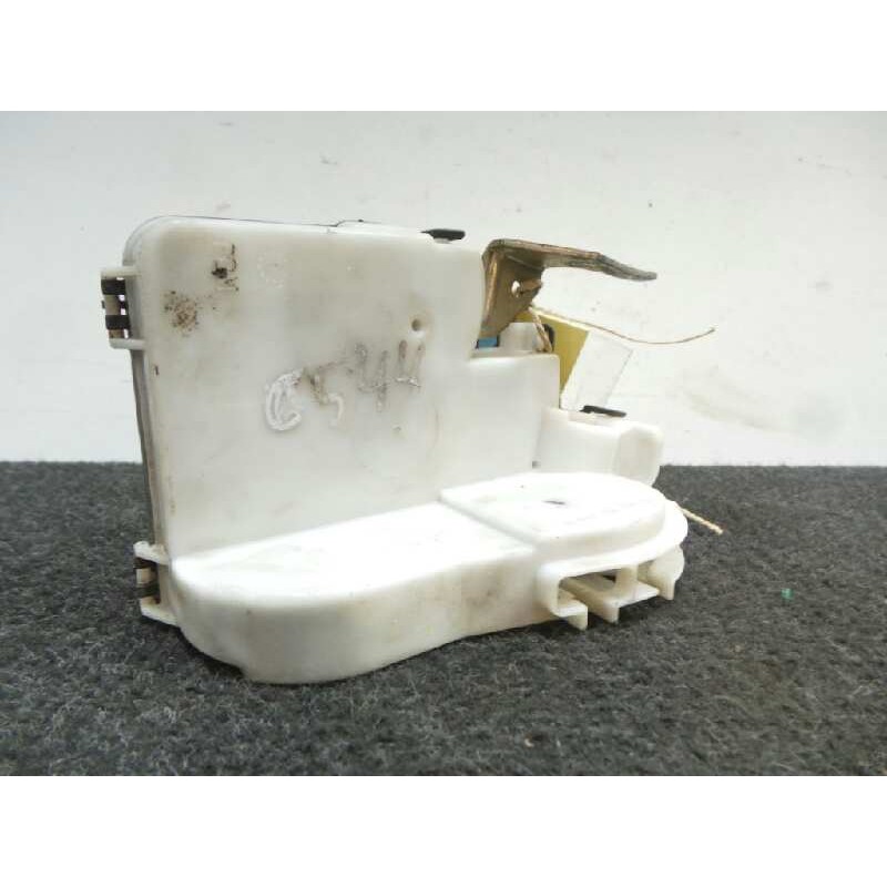 Recambio de cerradura puerta delantera derecha para volkswagen polo berlina (6n1) básico referencia OEM IAM 6N1837016D 5.PUERTAS