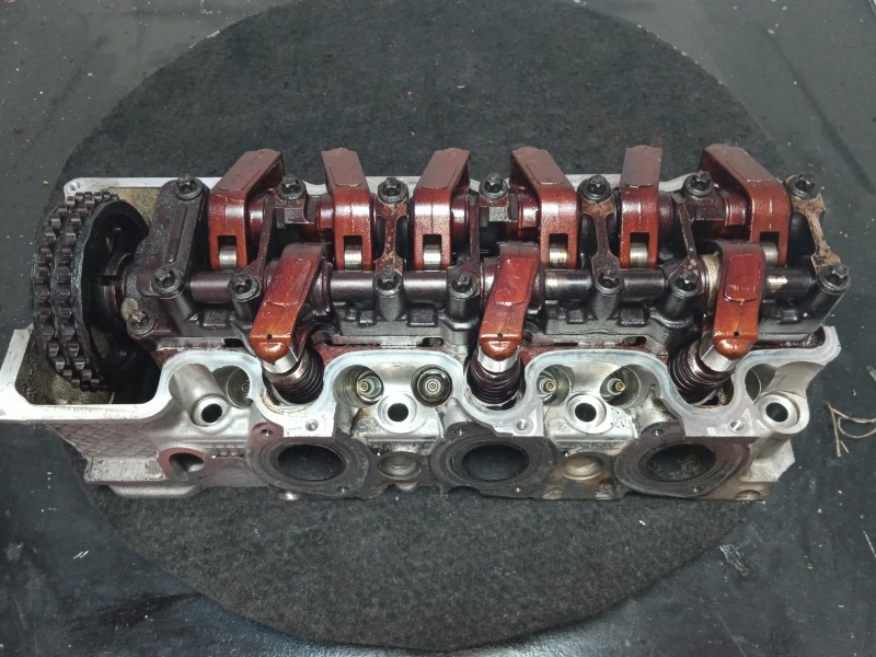 Recambio de culata para mercedes-benz clase e (w210) berlina 2.6 cat referencia OEM IAM R1120161201-R112016120112  