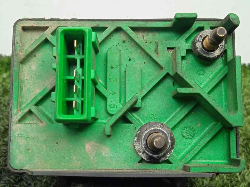 Recambio de caja precalentamiento para citroën saxo 1.5 diesel referencia OEM IAM 9639912580  