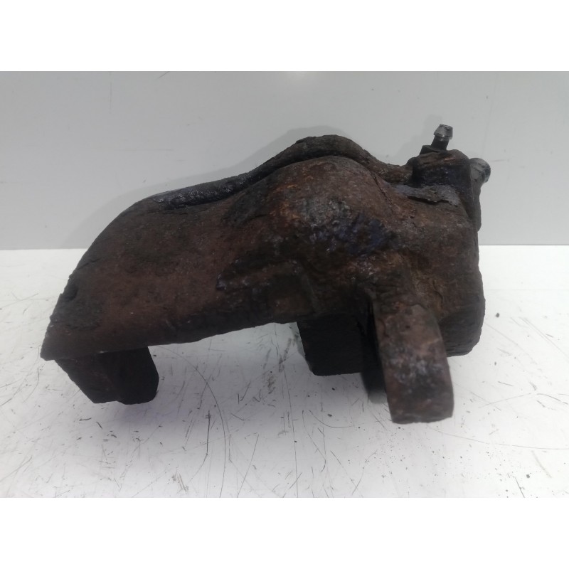 Recambio de pinza freno delantera derecha para citroën ds3 1.6 16v referencia OEM IAM Y04792A  