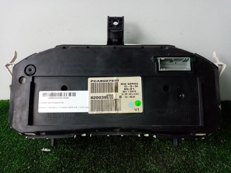 Recambio de cuadro instrumentos para renault megane ii classic berlina 1.5 dci diesel referencia OEM IAM 8200399700  