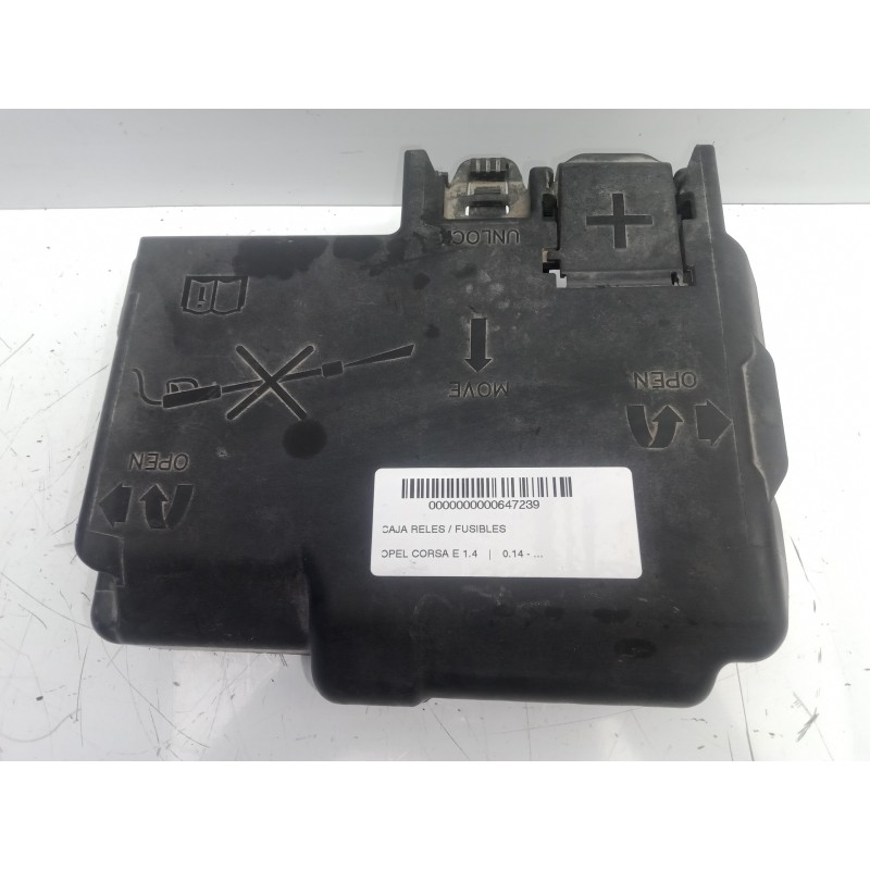 Recambio de caja reles / fusibles para opel corsa e 1.4 referencia OEM IAM 13491092  