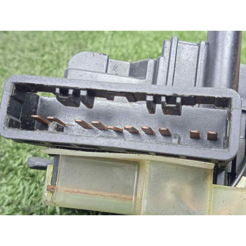 Recambio de mando limpia para hyundai accent (mc) 1.5 crdi cat referencia OEM IAM 75733A  10.PIN