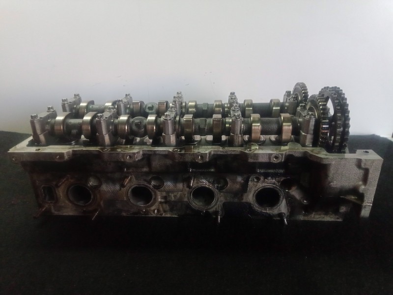 Recambio de culata para mercedes-benz clase c (w203) berlina 2.2 cdi cat referencia OEM IAM R6110162001  