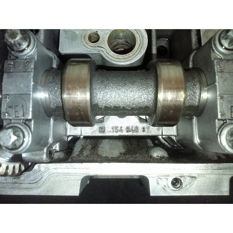 Recambio de culata para mercedes-benz clase c (w203) berlina 2.2 cdi cat referencia OEM IAM R6110162001  