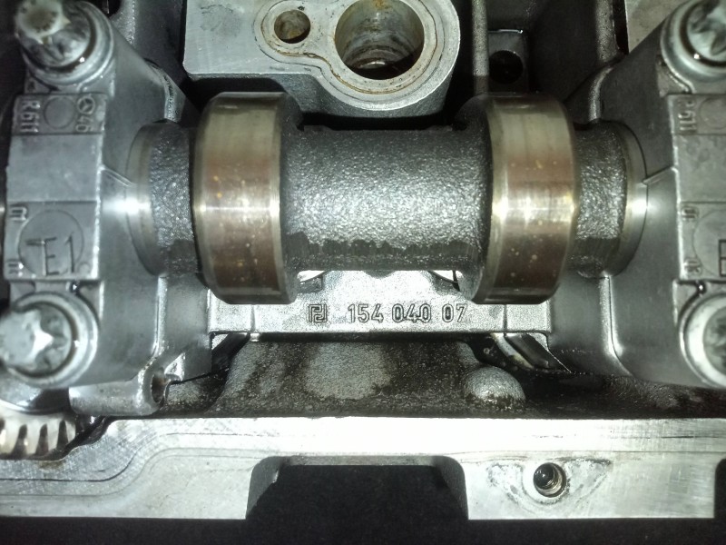 Recambio de culata para mercedes-benz clase c (w203) berlina 2.2 cdi cat referencia OEM IAM R6110162001  