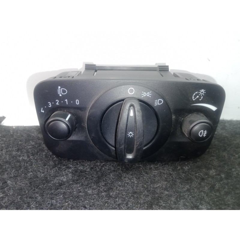 Recambio de interruptor luces para ford fiesta (ccn) 1.25 16v cat referencia OEM IAM C1BT13A024DB-10099372  
