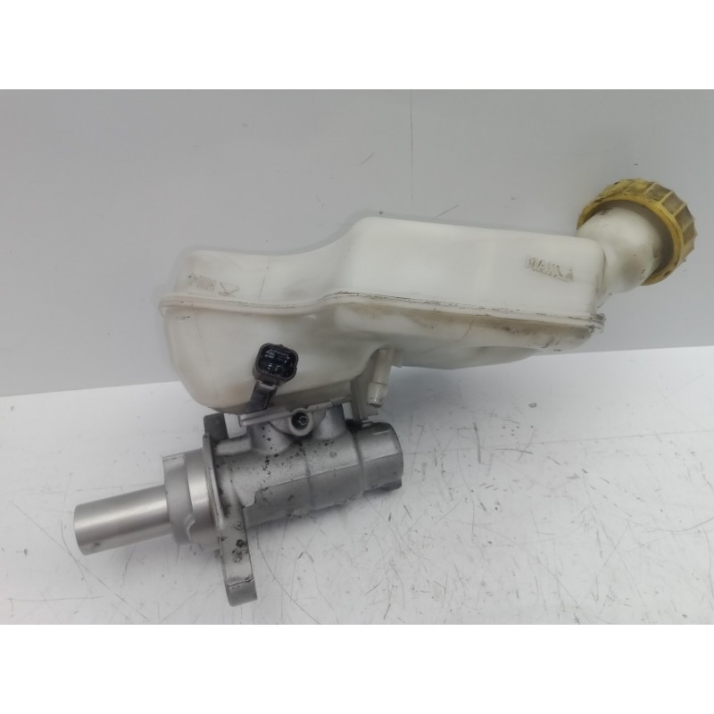 Recambio de bomba freno para citroën ds3 1.6 16v referencia OEM IAM 0204054032 BOSCH 2.PINES