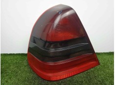 Recambio de piloto trasero izquierdo para mercedes-benz clase c (w202) berlina 2.2 cdi 16v cat referencia OEM IAM  AHUMADO 