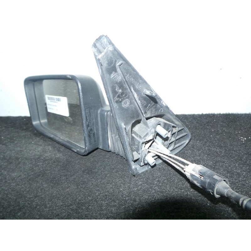 Recambio de retrovisor izquierdo para peugeot 309 1.4 referencia OEM IAM  MANUAL NEGRO