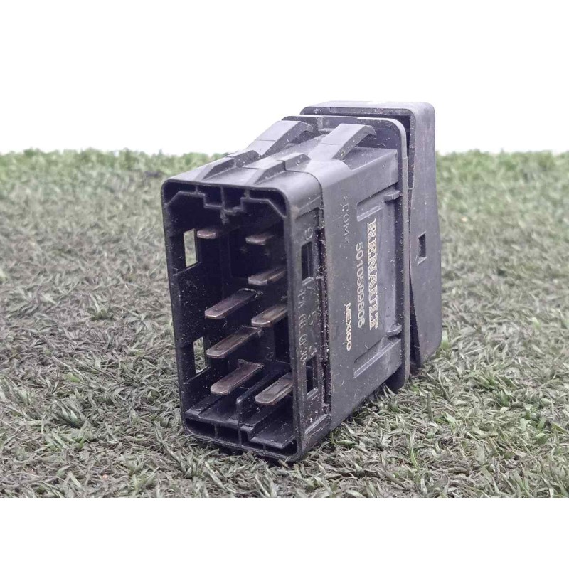 Recambio de mando elevalunas delantero izquierdo para renault midlum 4.8 diesel referencia OEM IAM 5010589806  