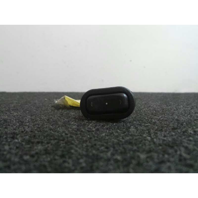 Recambio de mando elevalunas trasero izquierdo para opel astra g berlina 2.0 dti referencia OEM IAM   