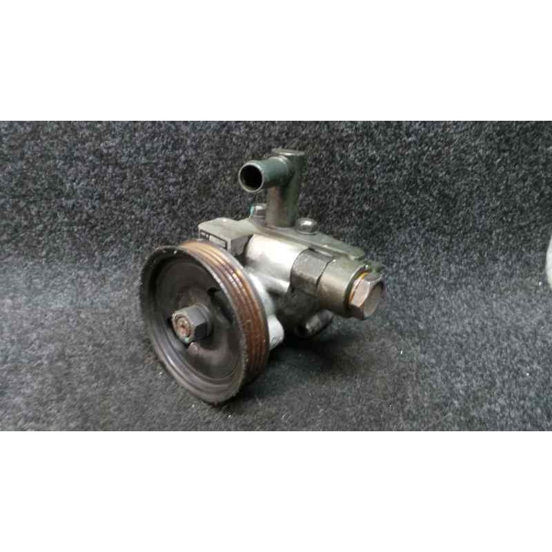 Recambio de bomba direccion para hyundai accent (lc) 1.3 12v cat referencia OEM IAM 5711025000  POLEA 95 MM