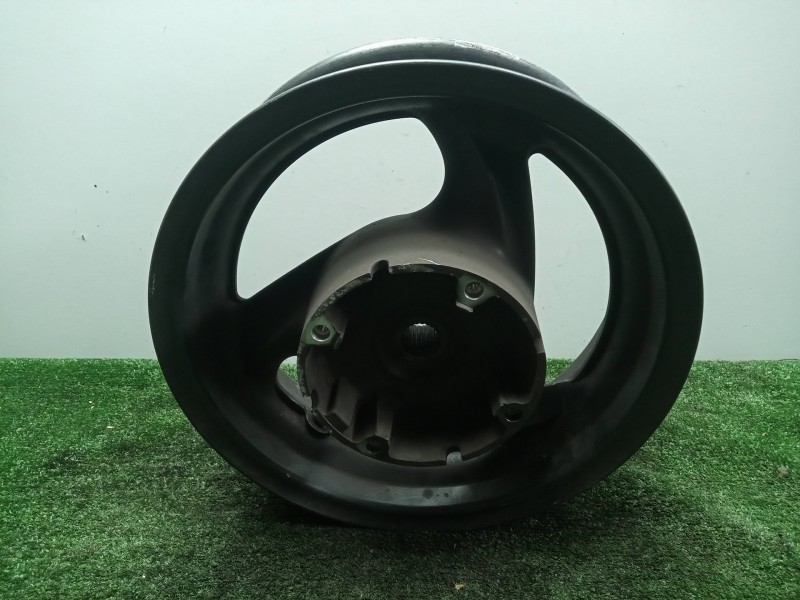 Recambio de llanta para honda forza 250 250 c.c referencia OEM IAM 42650KSVD10ZA TRASERA R12