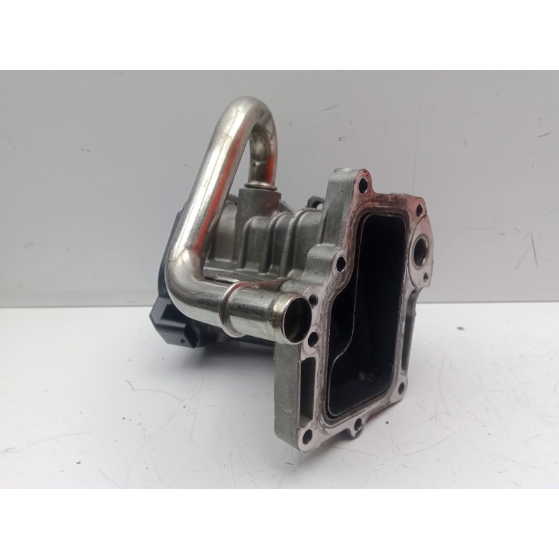 Recambio de valvula egr para iveco daily ka 3.0 diesel cat referencia OEM IAM 504317811-A2C53299771  
