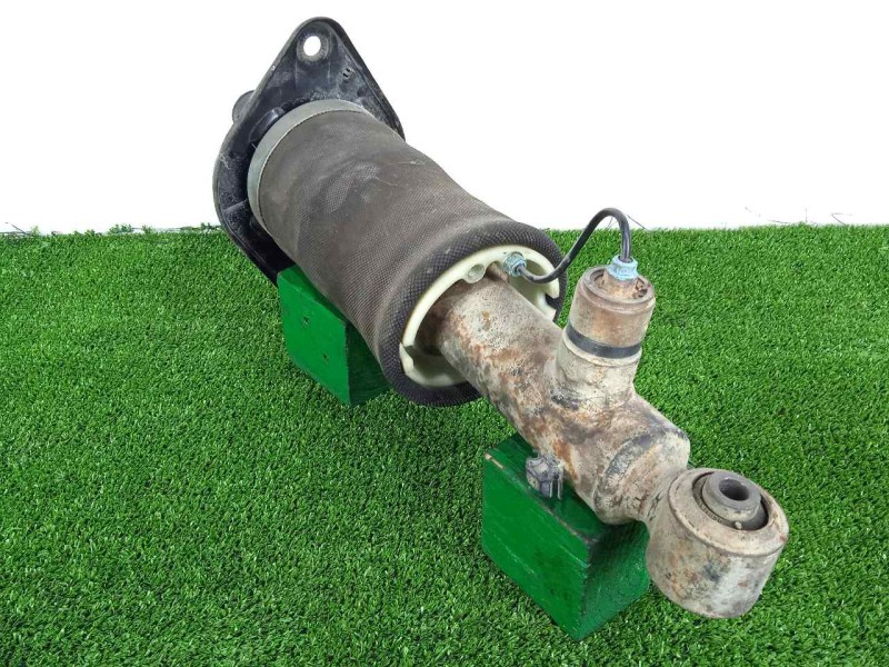 Recambio de amortiguador trasero izquierdo para audi allroad quattro (4b5) 2.5 v6 24v tdi referencia OEM IAM 0106261127 NEUMATIC