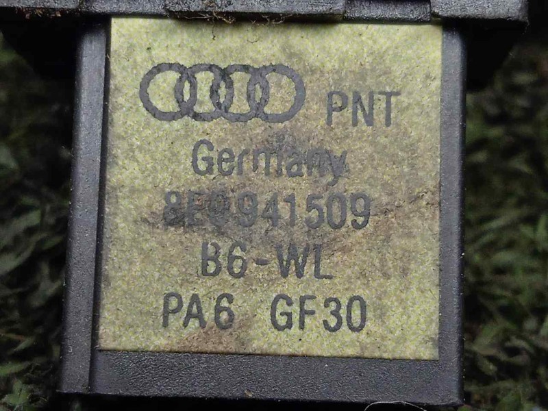 Recambio de warning para audi a4 berlina (8e) 2.5 v6 24v tdi referencia OEM IAM 8E0941509 6.PINES 