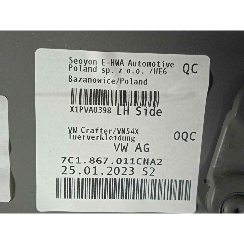 Recambio de guarnecido puerta delantera izquierda para man tge kasten (uy) 2.0 tdi referencia OEM IAM 7C0867133AM-7C1867011CNA2 
