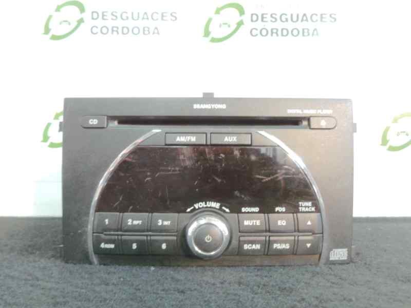 Recambio de sistema audio / radio cd para ssangyong rexton referencia OEM IAM 8911008B20  MCD8300E2