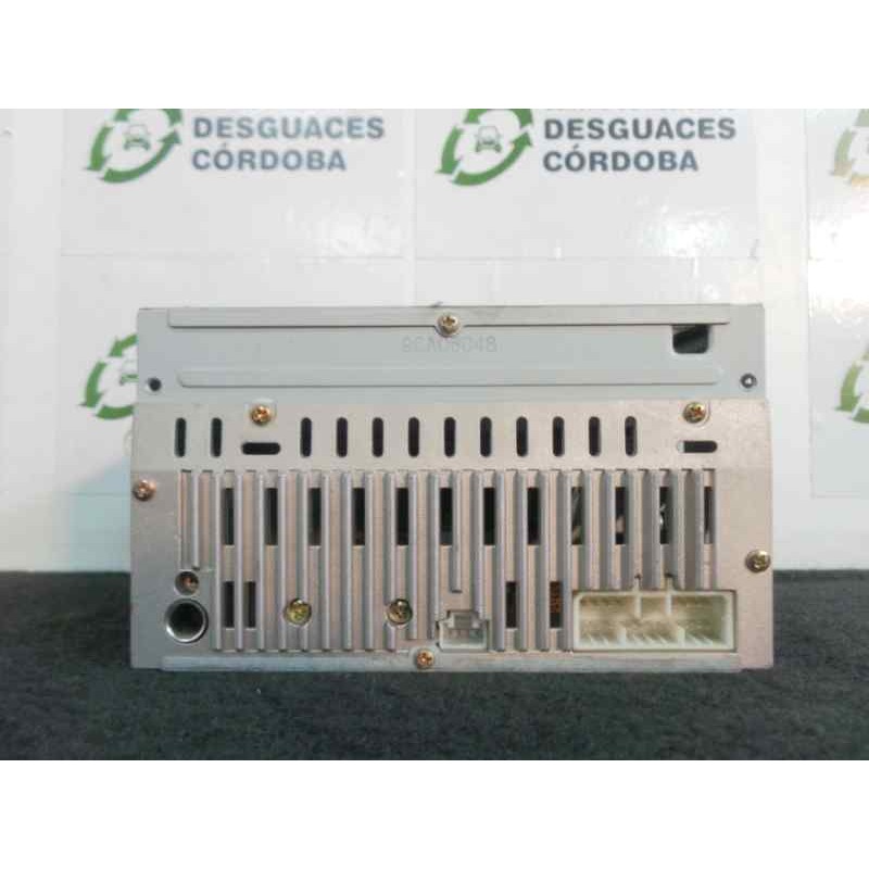 Recambio de sistema audio / radio cd para ssangyong rexton referencia OEM IAM 8911008B20  MCD8300E2