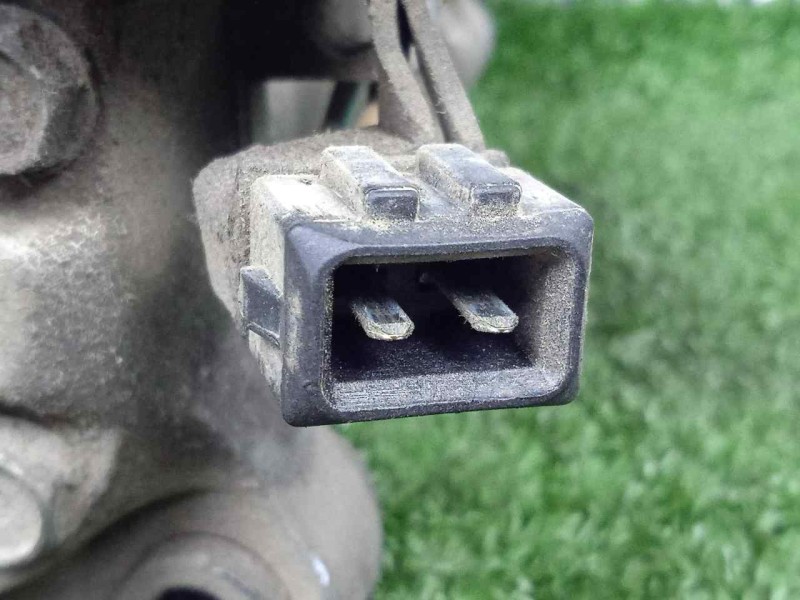 Recambio de compresor aire acondicionado para volkswagen polo berlina (6n1) referencia OEM IAM SD7B107158 SANDEN - 6.CANALES SD7