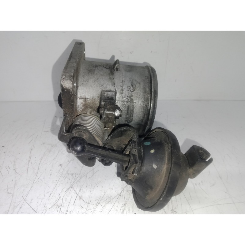 Recambio de caja mariposa para kia carens 2.0 turbodiesel cat referencia OEM IAM 3510027XXX  