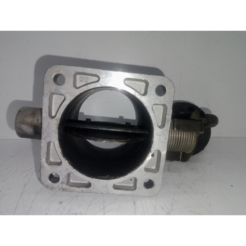 Recambio de caja mariposa para kia carens 2.0 turbodiesel cat referencia OEM IAM 3510027XXX  