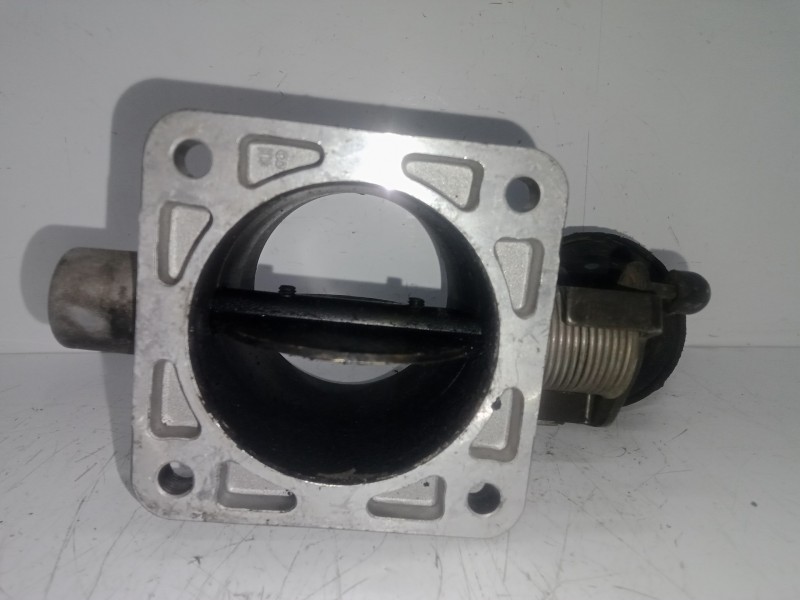 Recambio de caja mariposa para kia carens 2.0 turbodiesel cat referencia OEM IAM 3510027XXX  