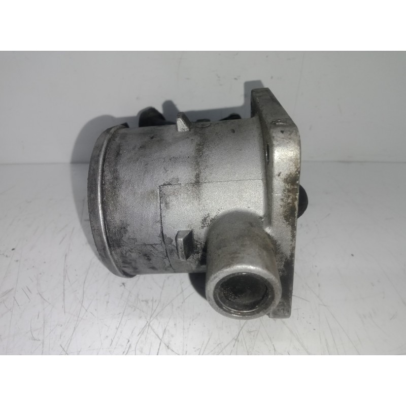 Recambio de caja mariposa para kia carens 2.0 turbodiesel cat referencia OEM IAM 3510027XXX  