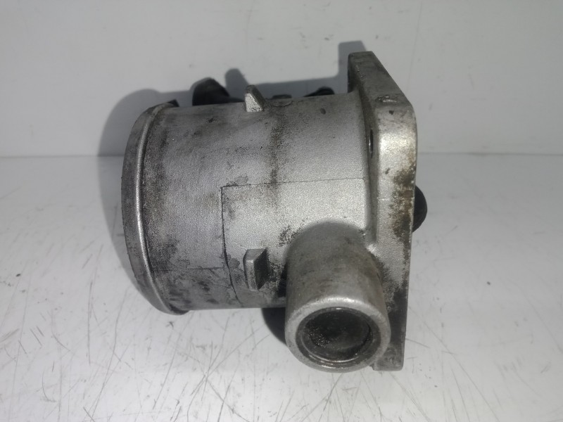 Recambio de caja mariposa para kia carens 2.0 turbodiesel cat referencia OEM IAM 3510027XXX  