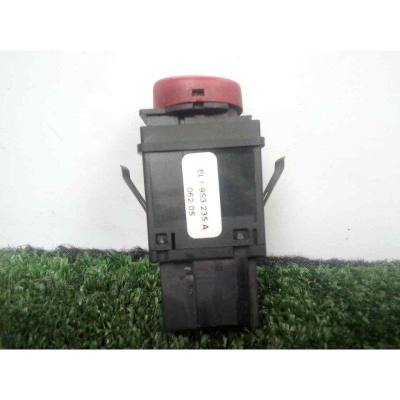 Recambio de warning para seat cordoba berlina (6l2) 1.9 tdi referencia OEM IAM 6L1953235A  